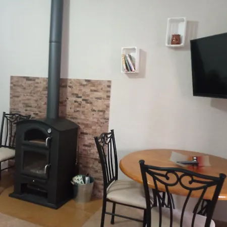 Apartment Virgen De Villaverde